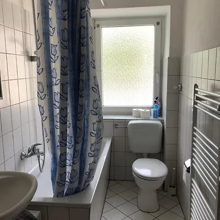 Individuelle In Apartamento